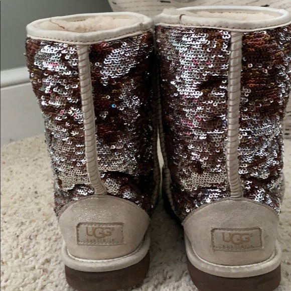UGG boots - Picture 4 of 4